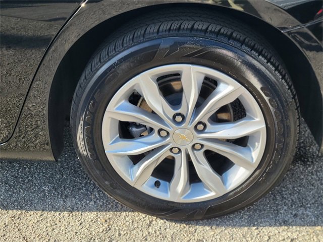 Used 2025 Chevrolet Malibu LT image 7