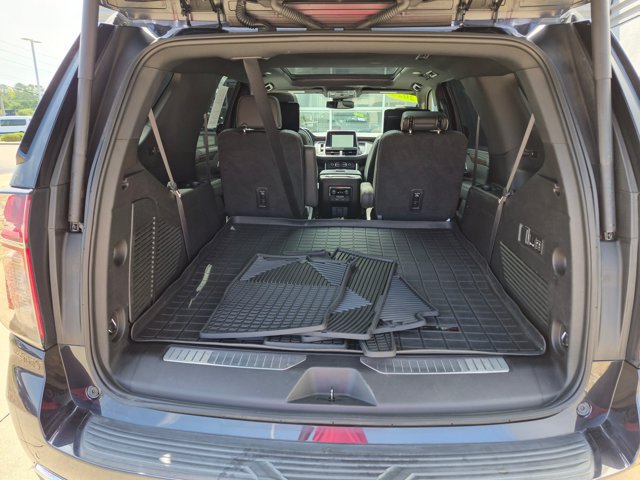Used 2023 Chevrolet Tahoe Premier RWD image 35