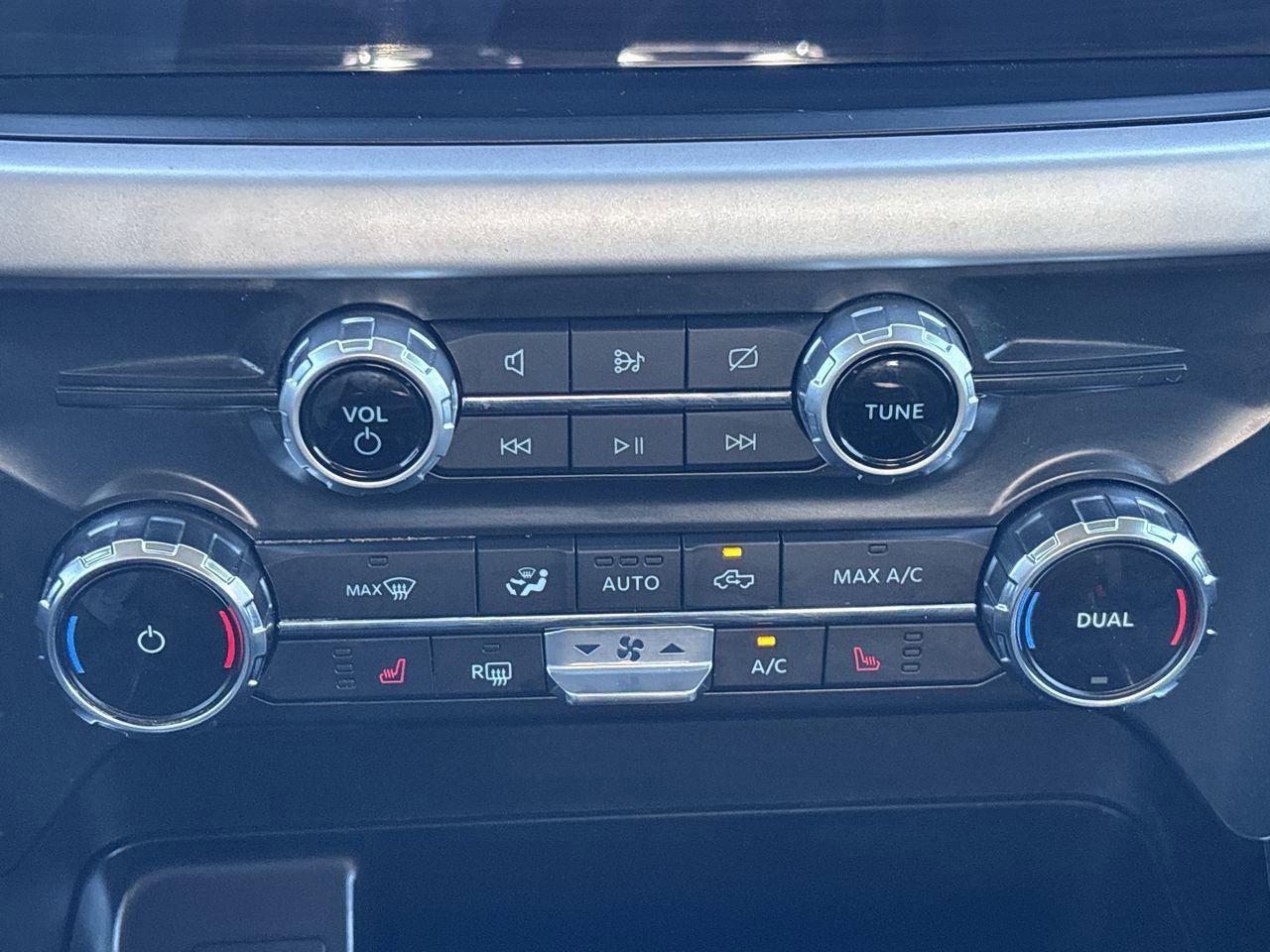 Certified 2022 Ford F150 XLT w/ Equipment Group 302A High image 29