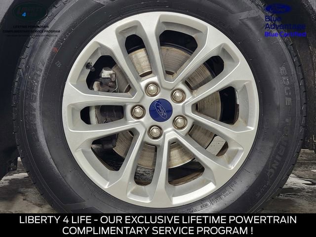 Certified 2022 Ford Escape SE w/ Cold Weather Package image 10