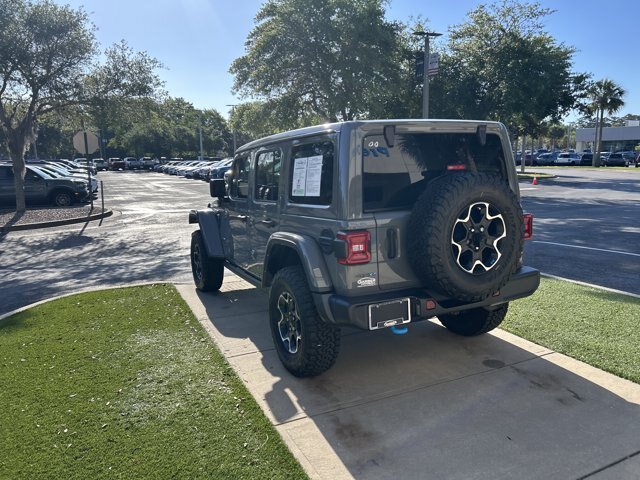 Used 2023 Jeep Wrangler Unlimited Rubicon 4xe w/ Cold Weather Group AWD/4WD image 8