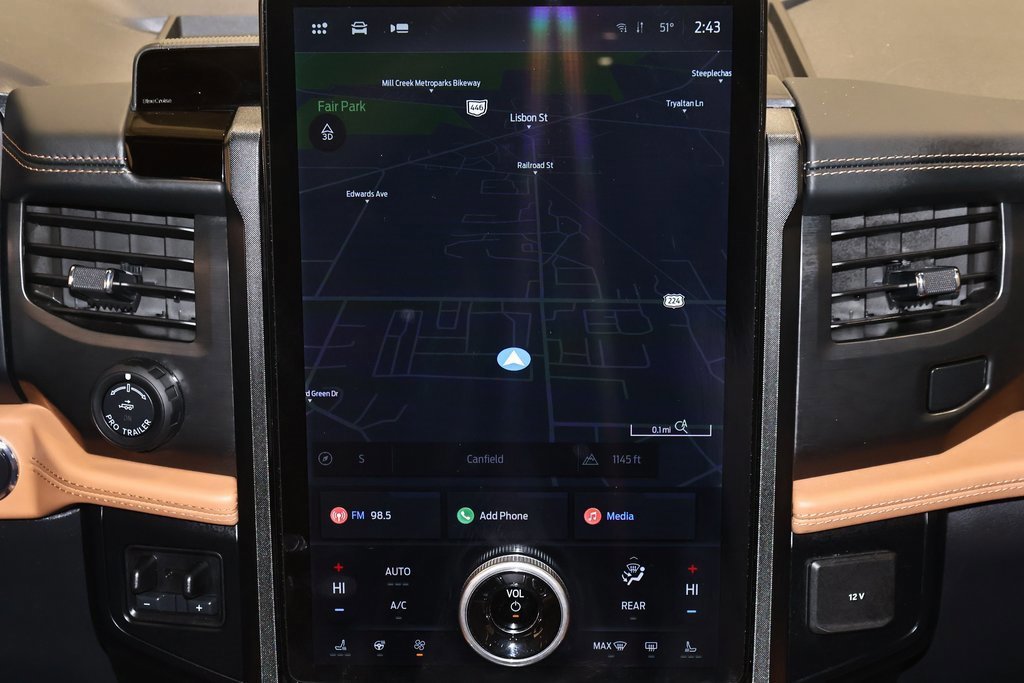 Certified 2024 Ford Expedition Platinum image 35