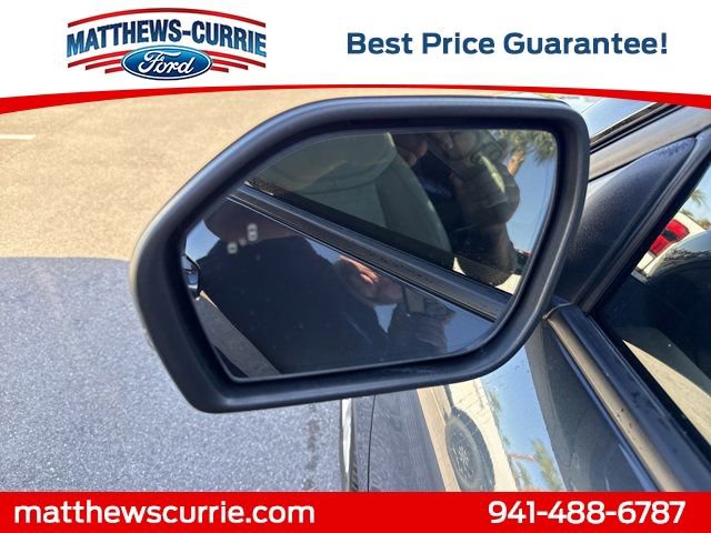 Certified 2023 Ford Explorer Platinum w/ Technology Package image 8