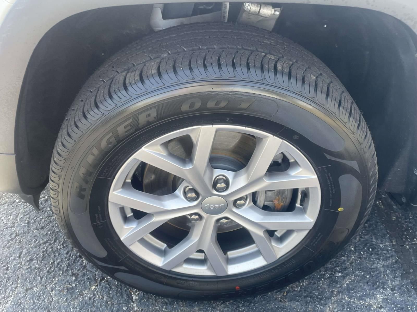 Used 2022 Jeep Grand Cherokee L Limited w/ Trailer Tow Group (B) image 12