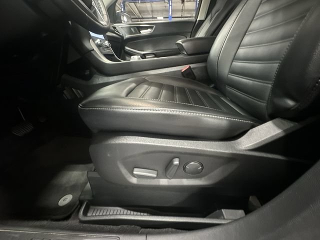 Certified 2022 Ford Edge SEL w/ Convenience Package AWD/4WD image 18
