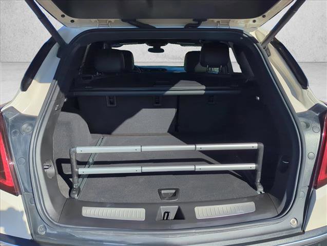 Used 2024 Cadillac XT5 Premium Luxury image 10