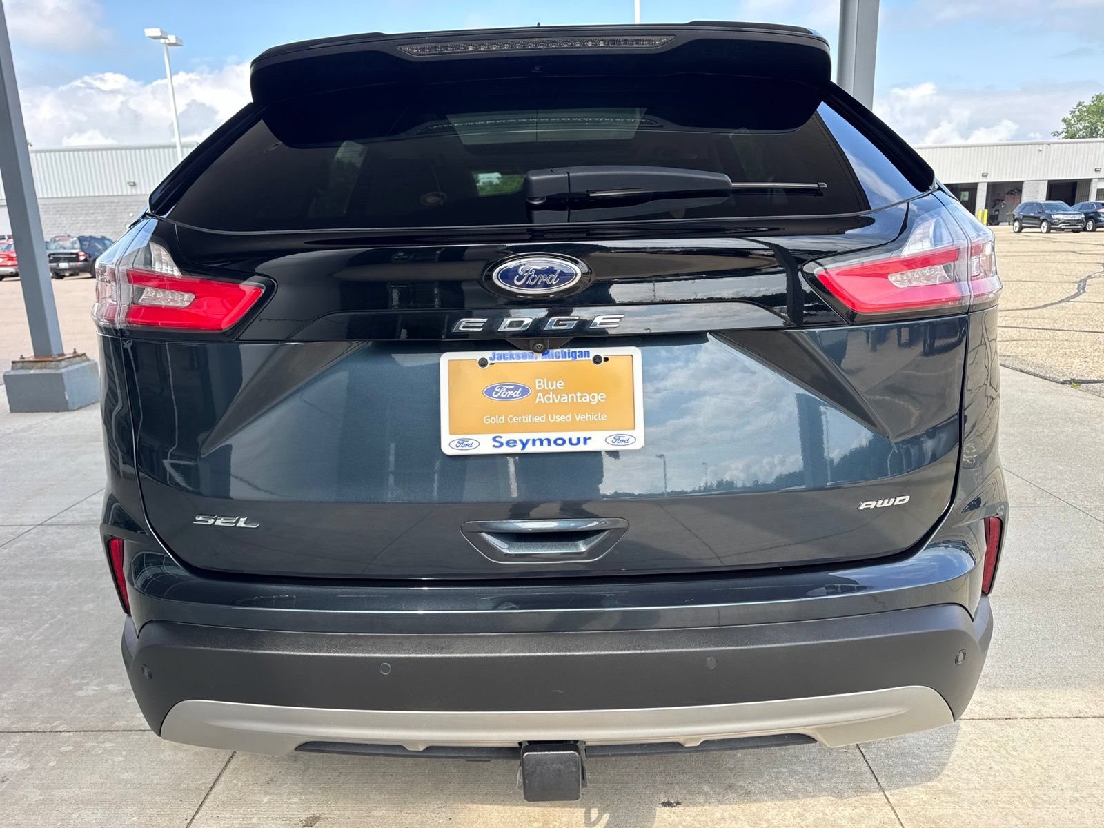 Certified 2024 Ford Edge SEL w/ Convenience Package AWD/4WD image 6