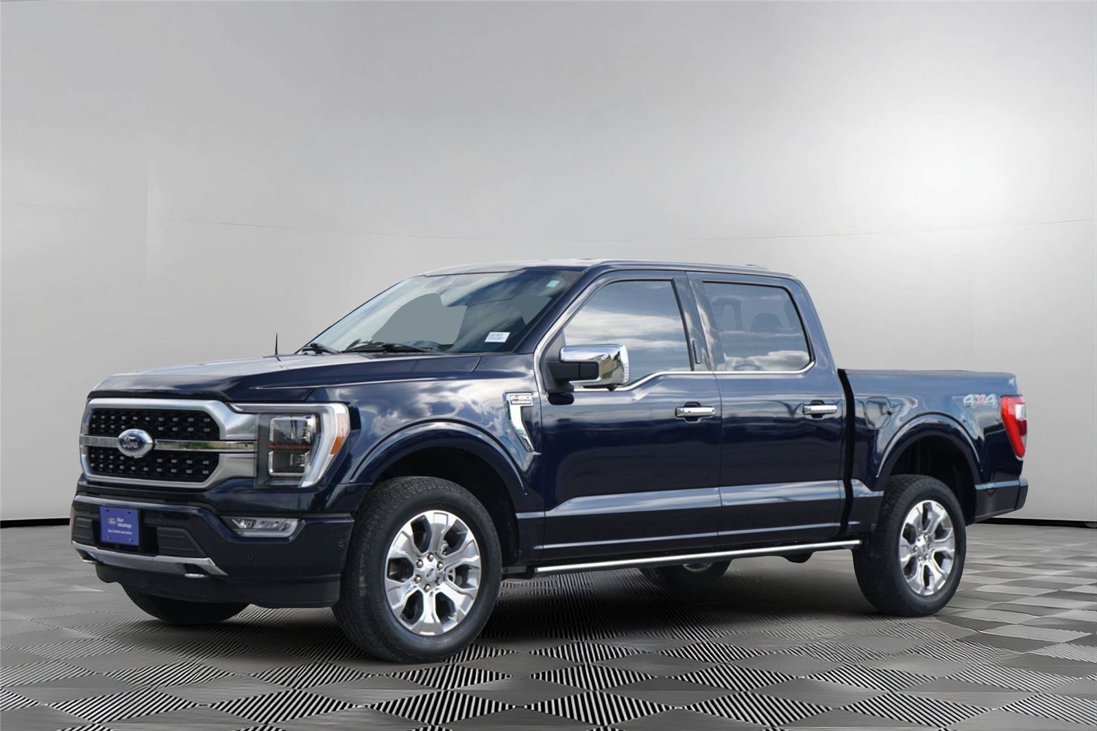 Certified 2022 Ford F150 Platinum w/ Equipment Group 701A High AWD/4WD image 8