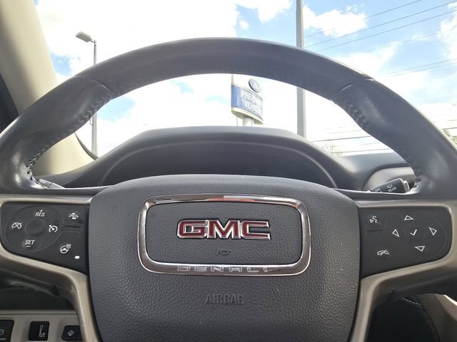 Used 2021 GMC Acadia Denali w/ Denali Ultimate Package AWD/4WD image 32