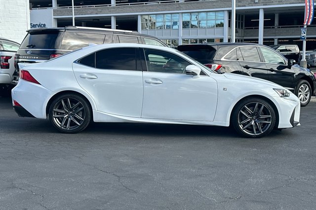 Used 2019 Lexus IS 300 F Sport image 6