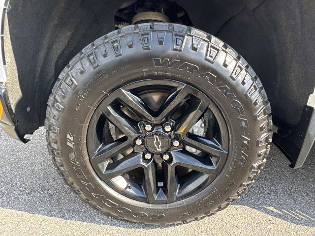 Used 2020 Chevrolet Silverado 1500 LT Trail Boss w/ Convenience Package AWD/4WD image 9