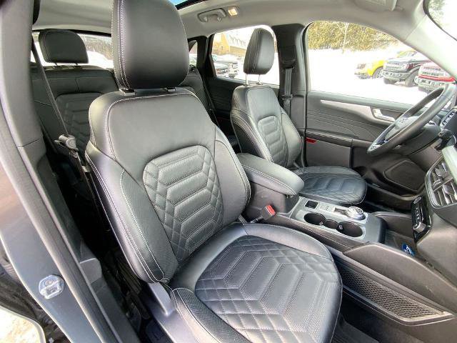 Certified 2023 Ford Escape SE w/ PHEV Premium Package image 25