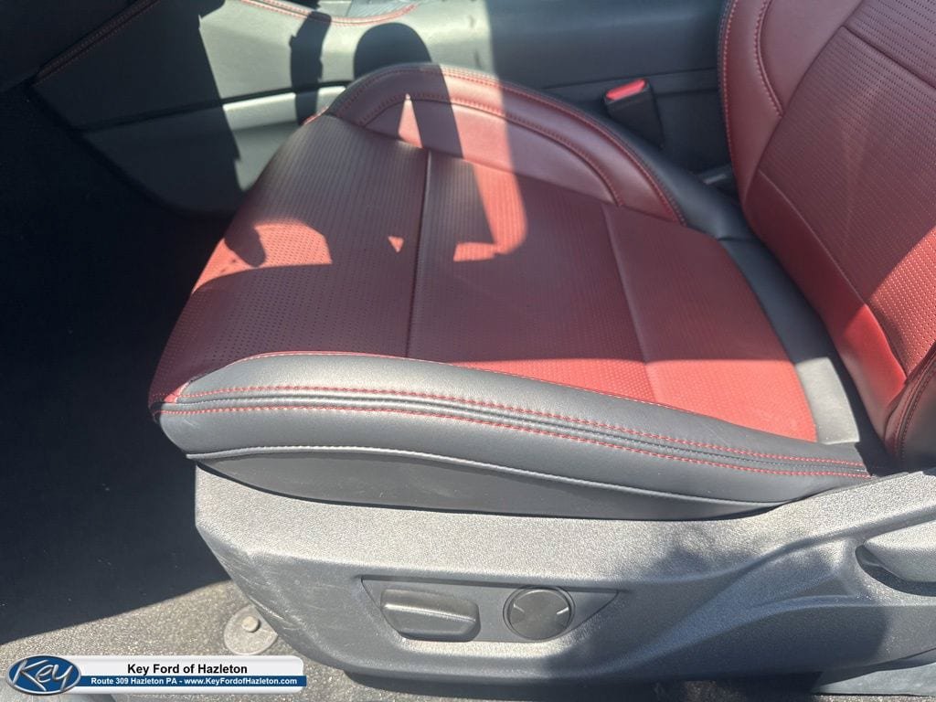 Certified 2025 Ford Mustang GT Premium RWD image 21