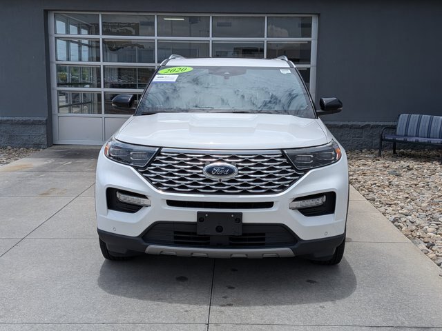 Certified 2020 Ford Explorer Platinum w/ Premium Technology Package AWD/4WD image 9
