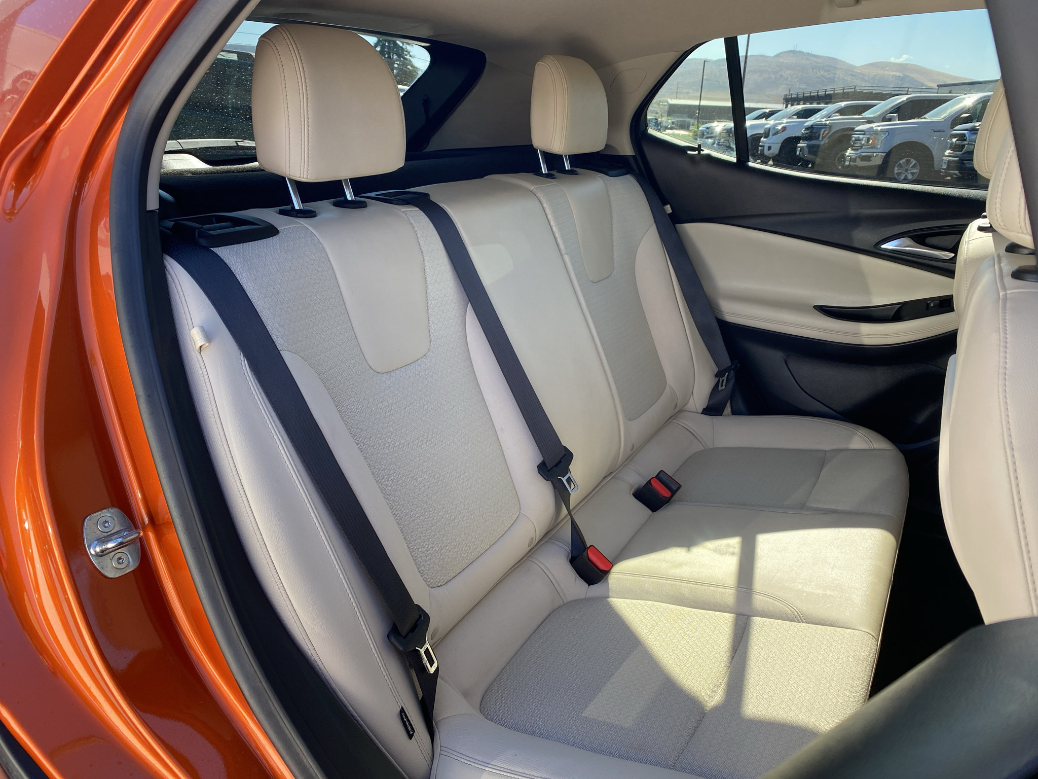 Used 2023 Buick Encore GX Preferred w/ Cold Weather Comfort Package FWD image 6