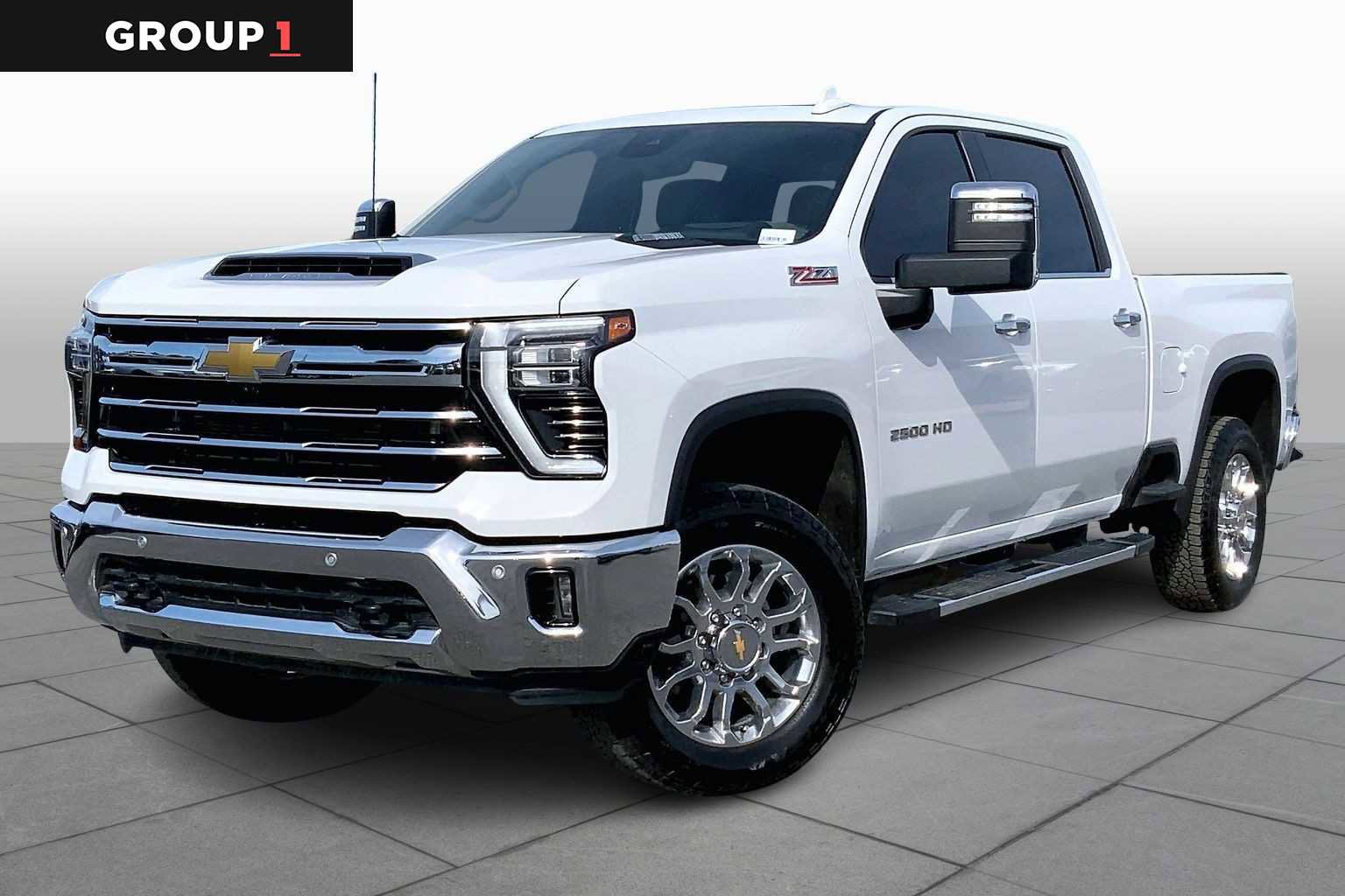 Used 2025 Chevrolet Silverado 2500 LTZ w/ LTZ Premium Package image 1