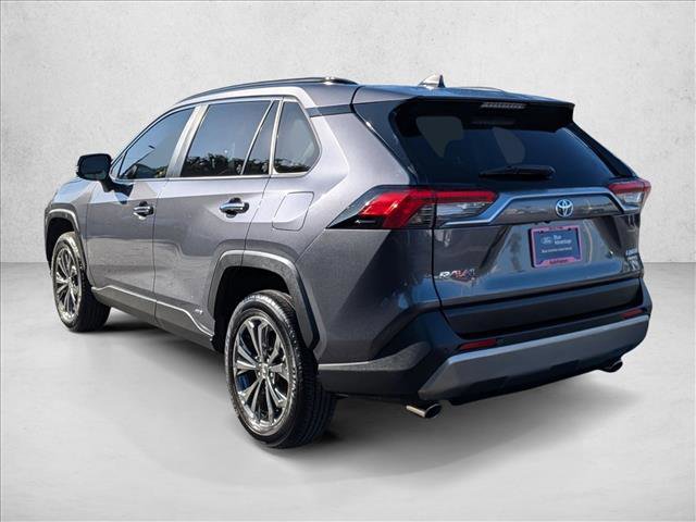 Used 2022 Toyota RAV4 Limited AWD/4WD image 8