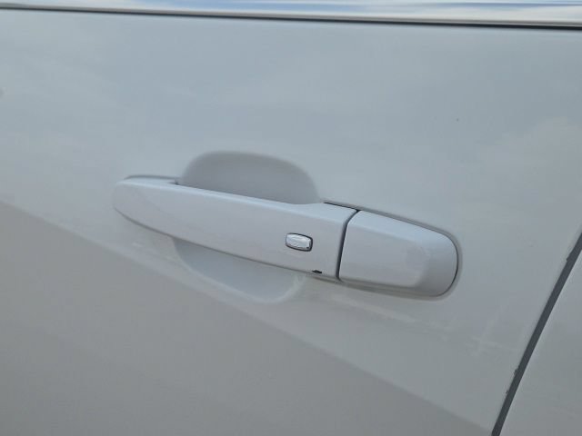 Used 2025 Chevrolet Malibu LT FWD image 18