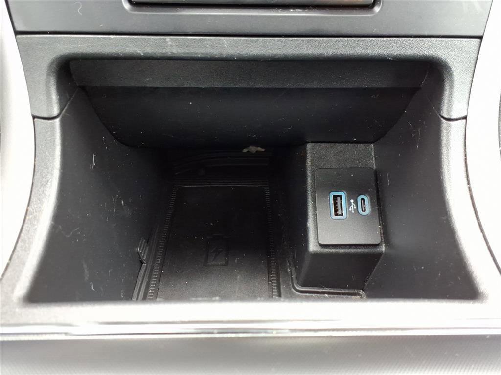 Certified 2024 Ford Edge ST-Line image 17