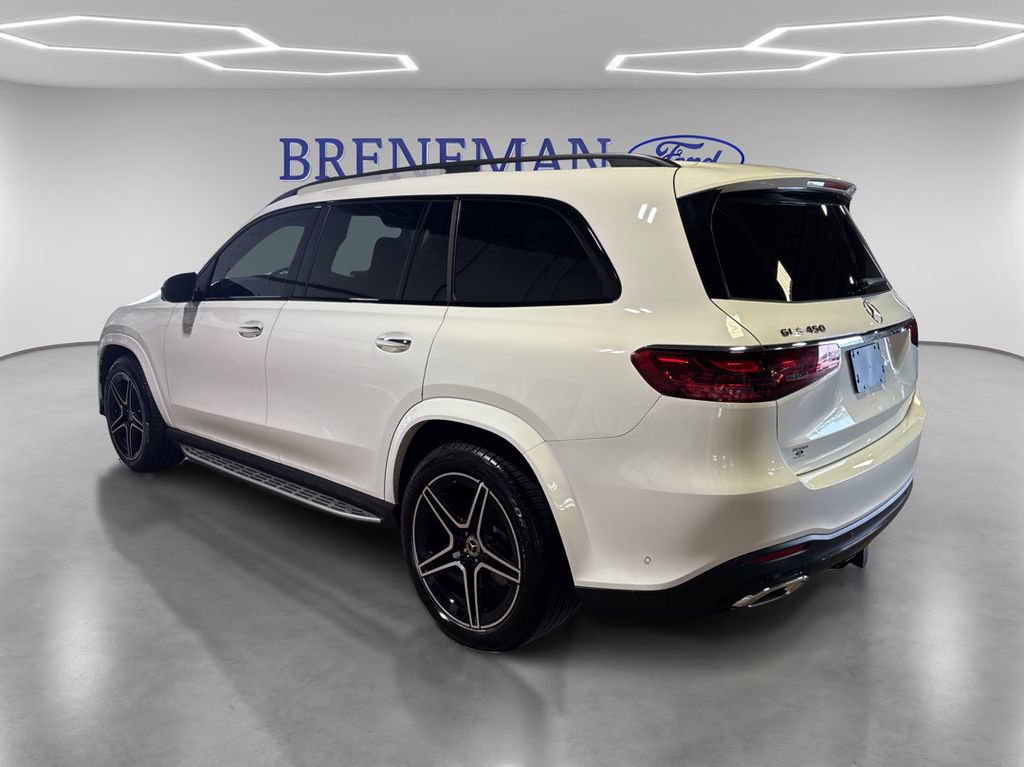 Used 2026 Mercedes-Benz GLS 450 4MATIC image 10