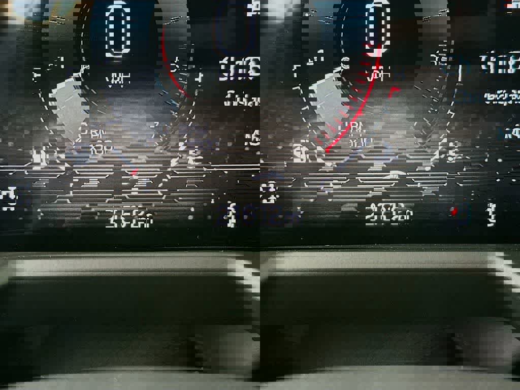 Used 2025 GMC Acadia Elevation image 22