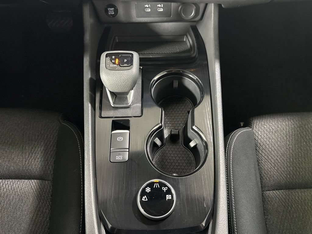 Used 2024 Nissan Rogue SV AWD/4WD image 26