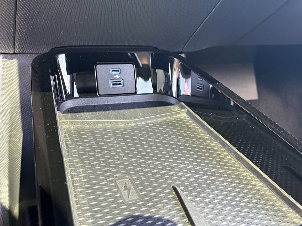Certified 2024 Ford Mustang Mach-E Premium RWD image 28