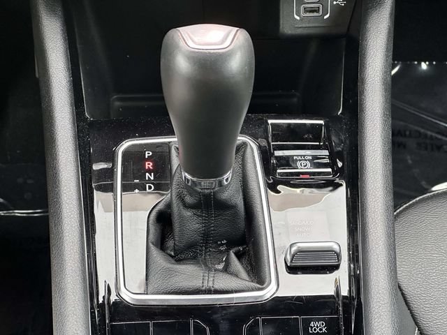 Used 2025 Jeep Compass Limited AWD/4WD image 18