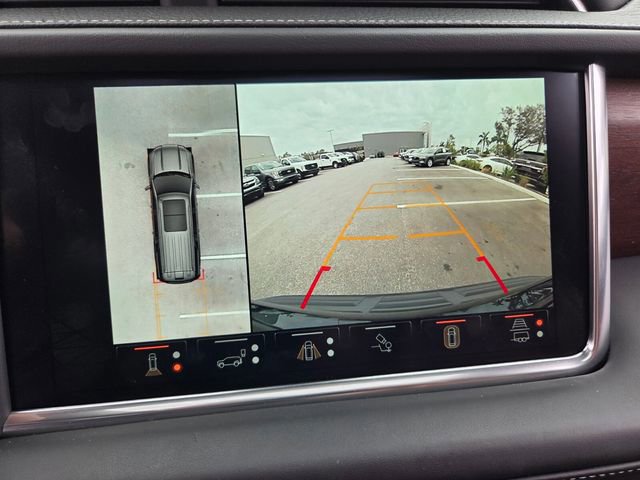 Used 2024 GMC Yukon Denali Ultimate image 27