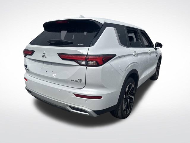 Used 2024 Mitsubishi Outlander 4WD Plug-In Hybrid image 9