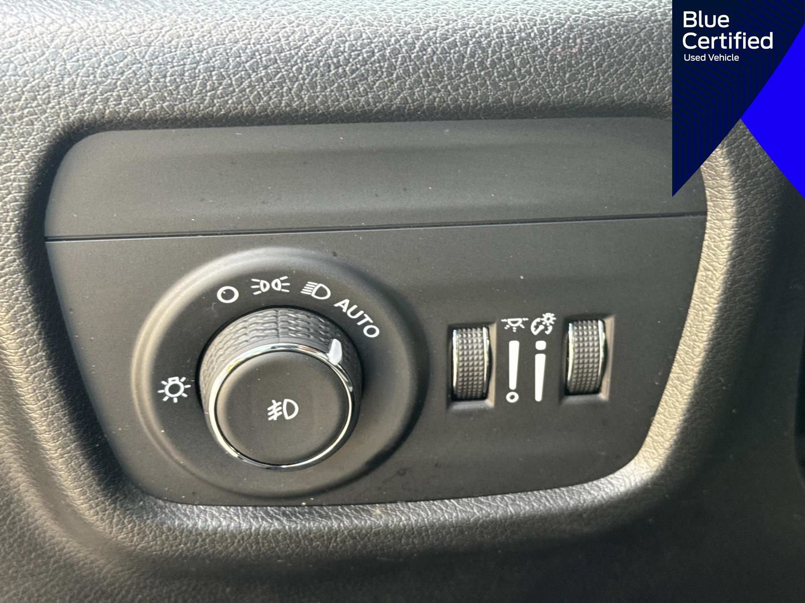 Used 2024 Jeep Grand Cherokee L Limited w/ Luxury Tech Group II image 30