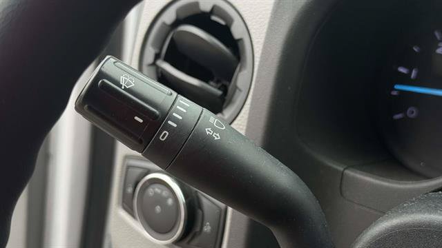 Certified 2024 Ford E-450 and Econoline 450 Super Duty w/ Power Windows & Locks Group RWD image 17
