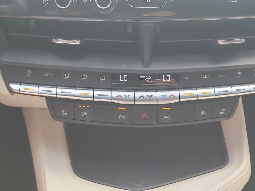 Used 2020 Cadillac CT4 Premium Luxury w/ Climate Package RWD image 22