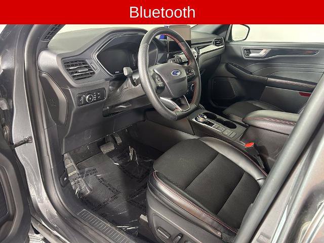 Certified 2025 Ford Escape ST-Line Select AWD/4WD image 8