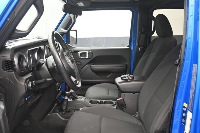 Used 2023 Jeep Wrangler Unlimited w/ Cold Weather Group AWD/4WD image 6