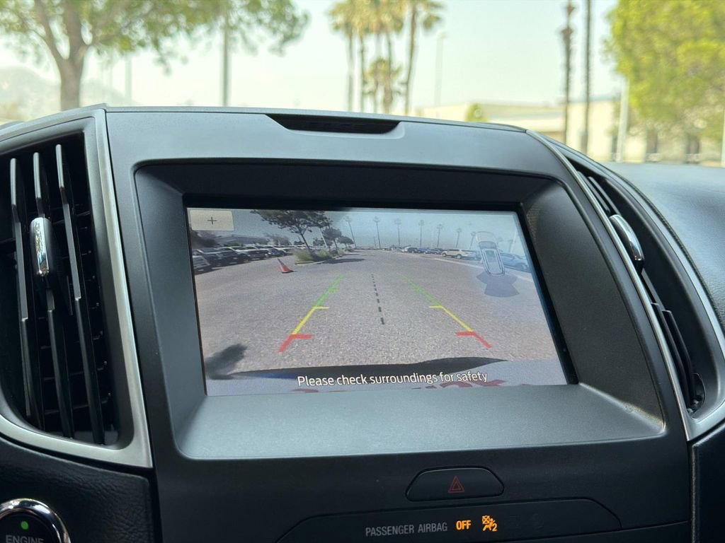Certified 2020 Ford Edge SEL FWD image 26