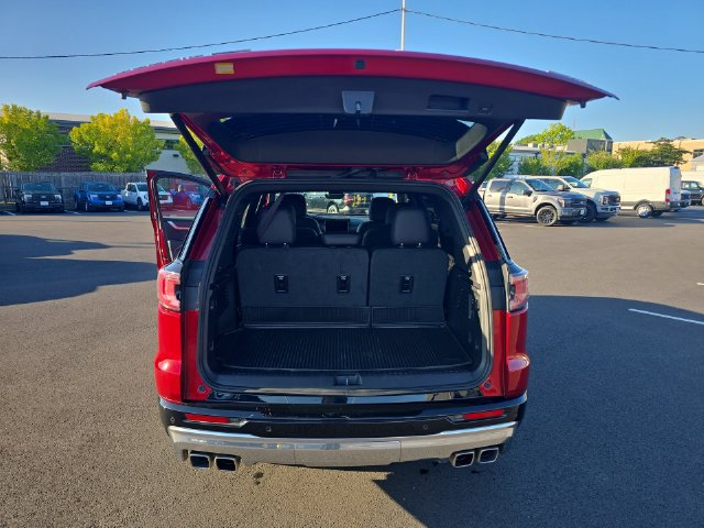 Used 2025 GMC Acadia Denali w/ Super Cruise Package AWD/4WD image 24