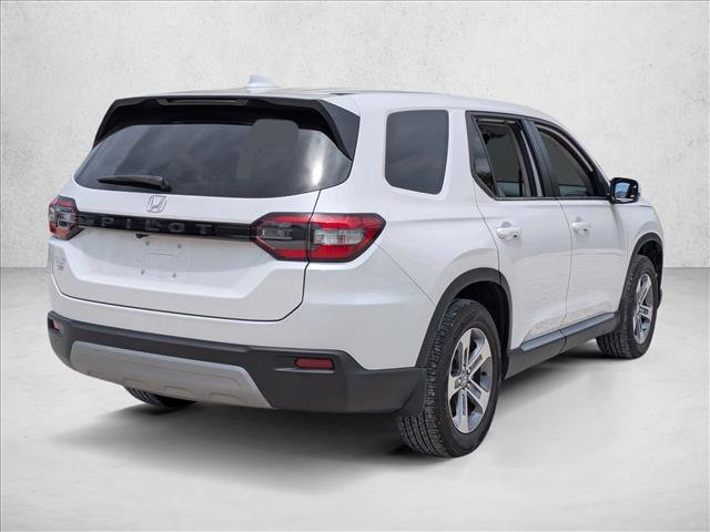 Used 2025 Honda Pilot EX-L image 5
