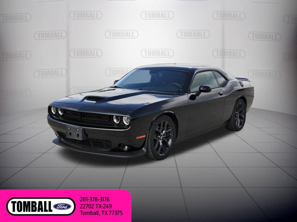 Used 2021 Dodge Challenger GT w/ Blacktop Package RWD image 3