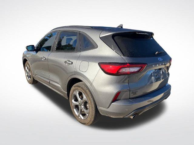 Certified 2024 Ford Escape ST-Line w/ Tech Pack #1 AWD/4WD image 4