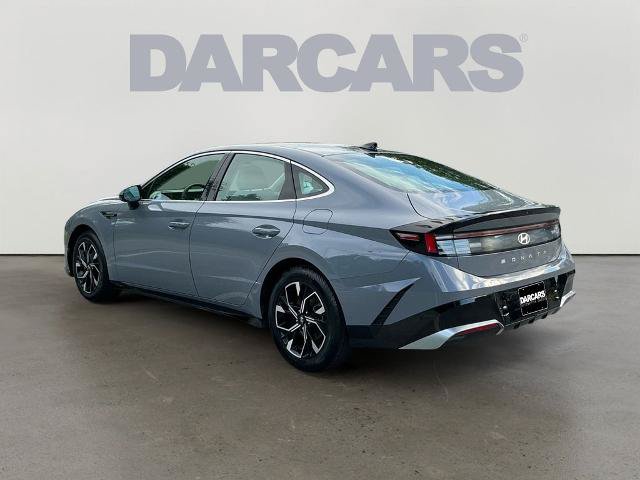Used 2025 Hyundai Sonata SEL FWD image 5