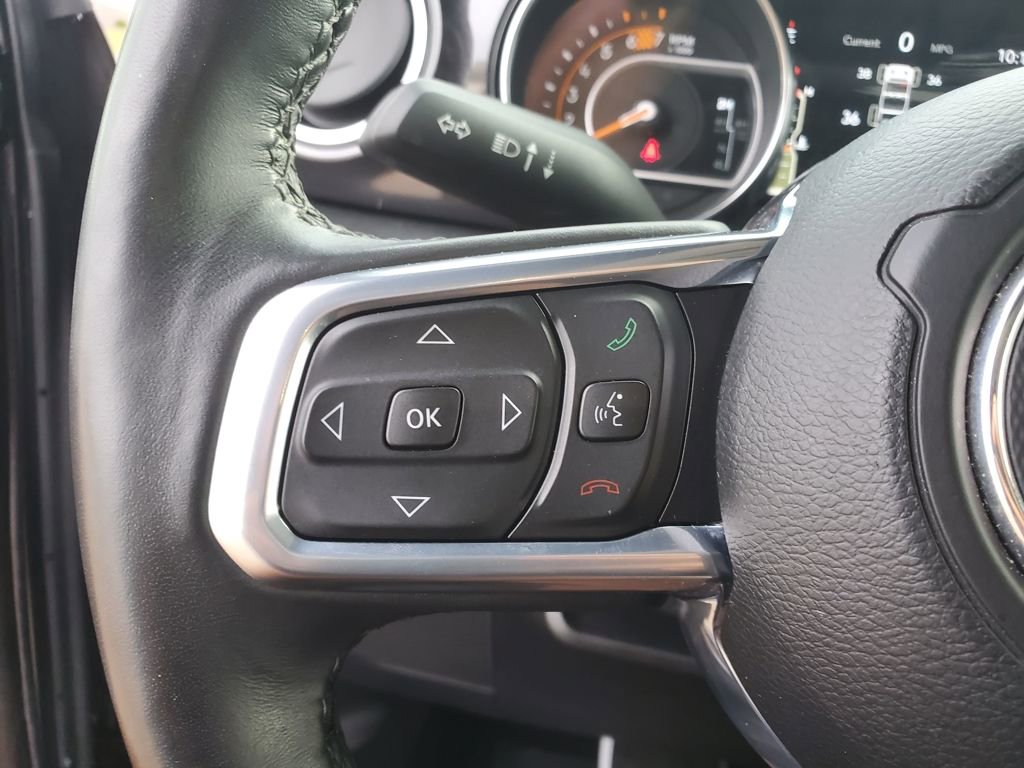 Used 2021 Jeep Wrangler Unlimited Sahara image 9