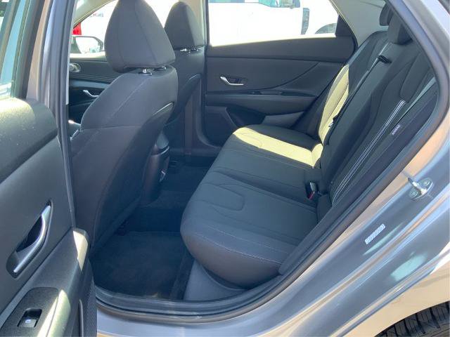 Used 2024 Hyundai Elantra SEL w/ Convenience Package FWD image 10