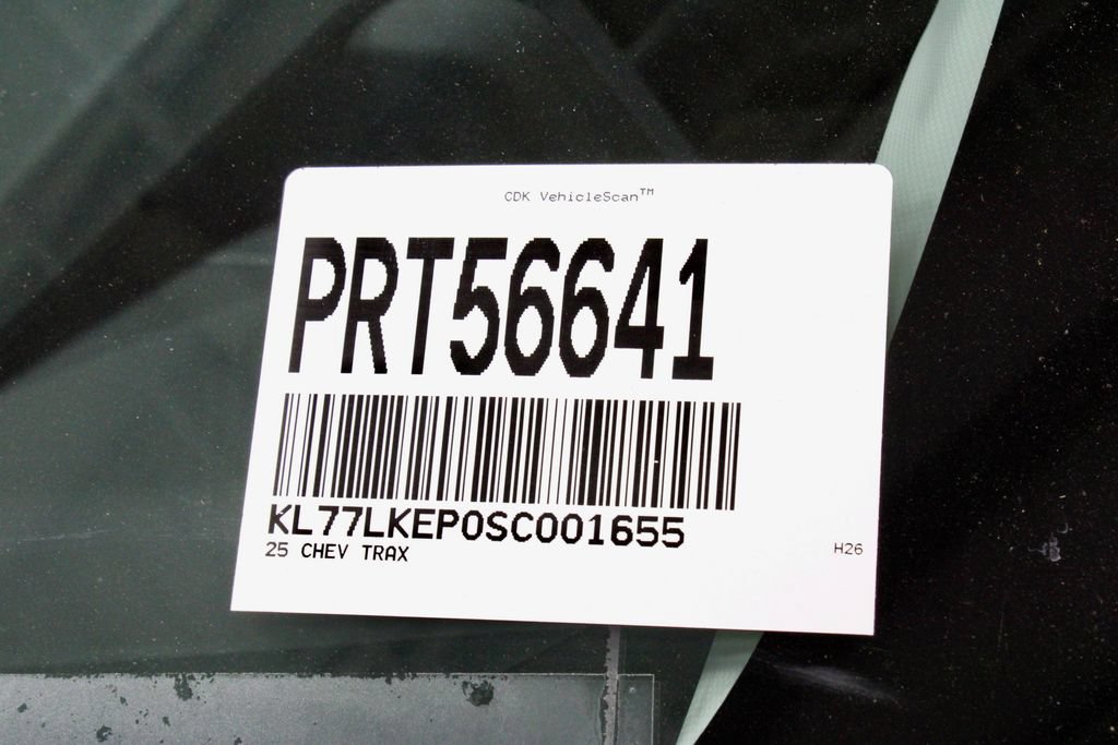 Used 2025 Chevrolet Trax ACTIV w/ Sunroof Package FWD image 33