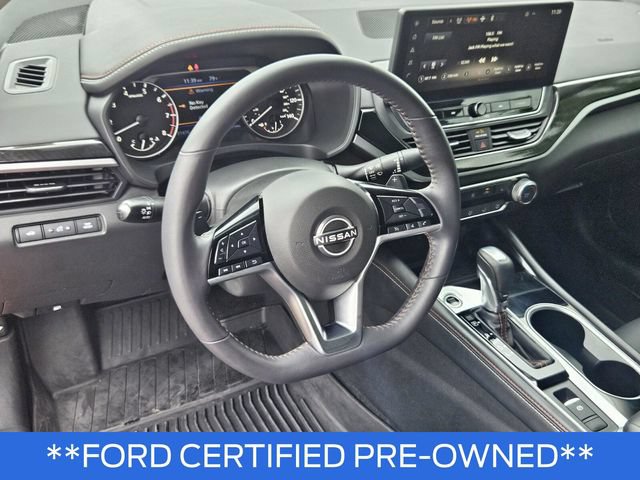 Used 2023 Nissan Altima 2.5 SR w/ SR Premium Package AWD/4WD image 31