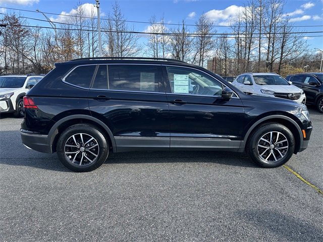 Used 2021 Volkswagen Tiguan SE image 4