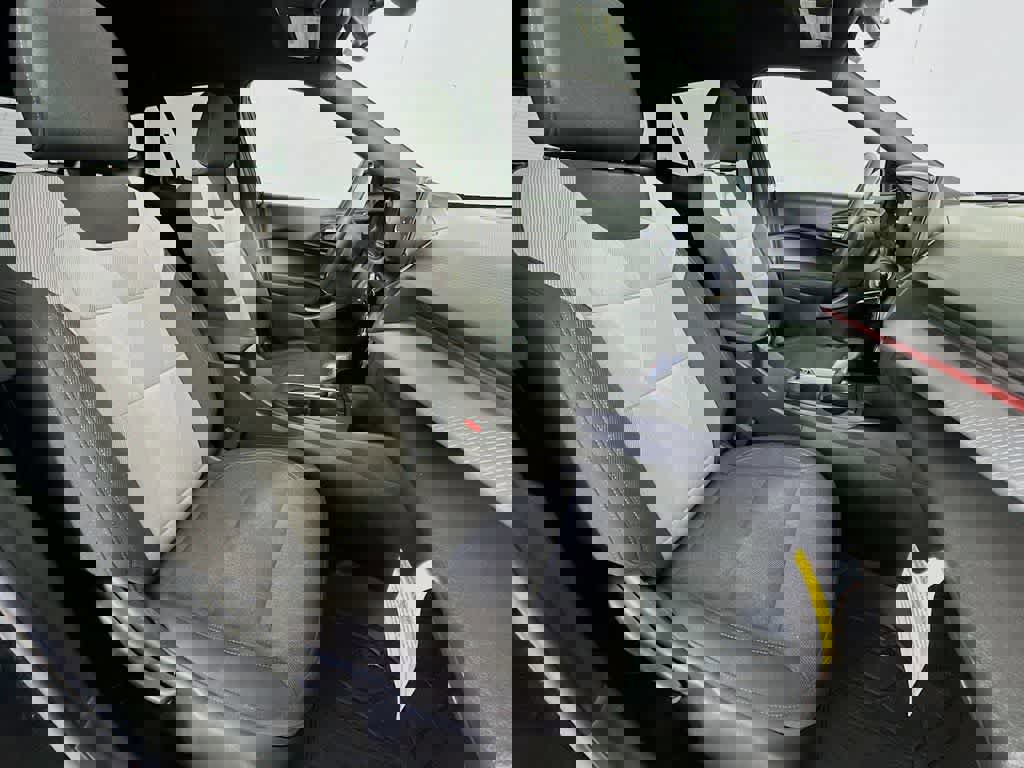 Used 2024 Chevrolet Trax RS image 17