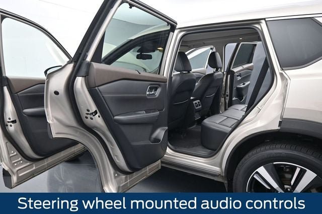 Used 2021 Nissan Rogue SL AWD/4WD image 15
