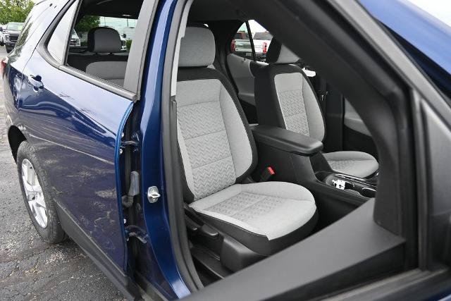 Used 2022 Chevrolet Equinox LS AWD/4WD image 23