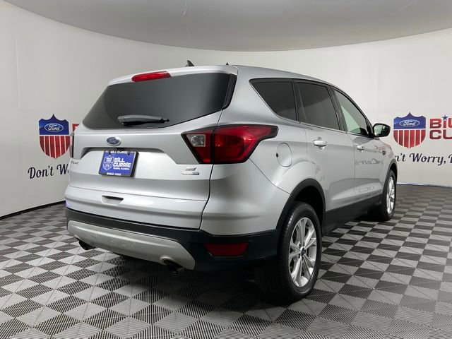 Certified 2019 Ford Escape SE image 3